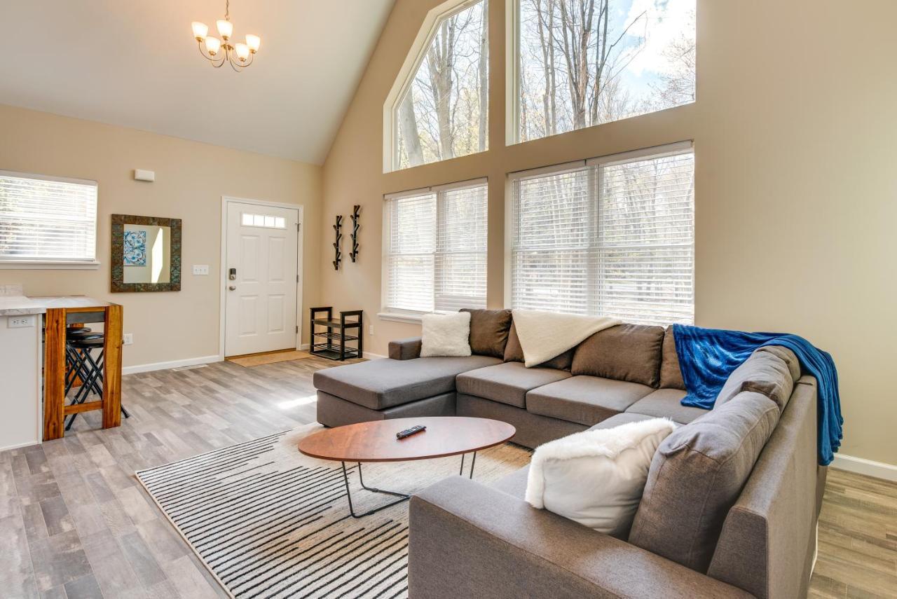 Сasa de vacaciones Pocono With Community Perks Hike And Ski! Pocono Lake
